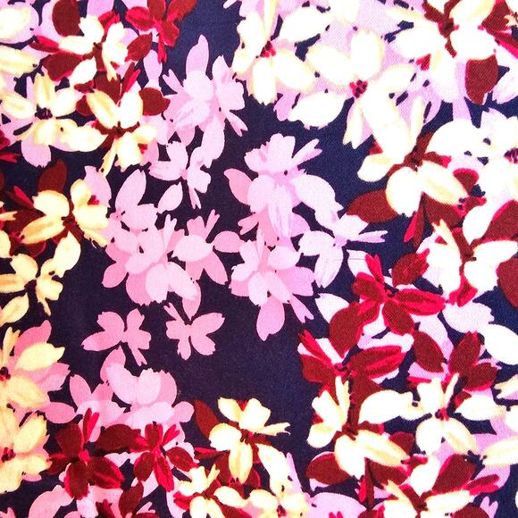 J. CREW Blue & Purple Floral Printed Pencil Skirt in Sateen Dot - Picture 3 of 5